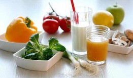 吃哈密瓜牛奶,夏日消暑新宠，美味与营养兼得