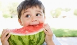 吃瓜关于引产,吃瓜群众视角下的引产现象解析