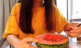 醒后留学吃瓜,揭秘留学生活中的那些“吃瓜”瞬间