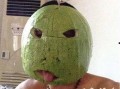 吐舌吃瓜