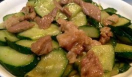 牛角瓜怎么炒着吃,家常美味轻松学