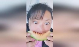 吃瓜人农女,农女生吃瓜的甜蜜时光