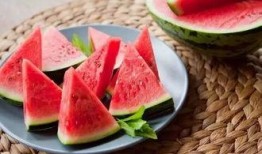 陇南吃瓜事件,一场引发社会热议的食品安全风波