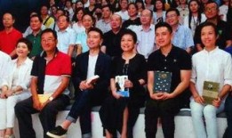 吃瓜群众新闻联播,揭秘时事背后的故事